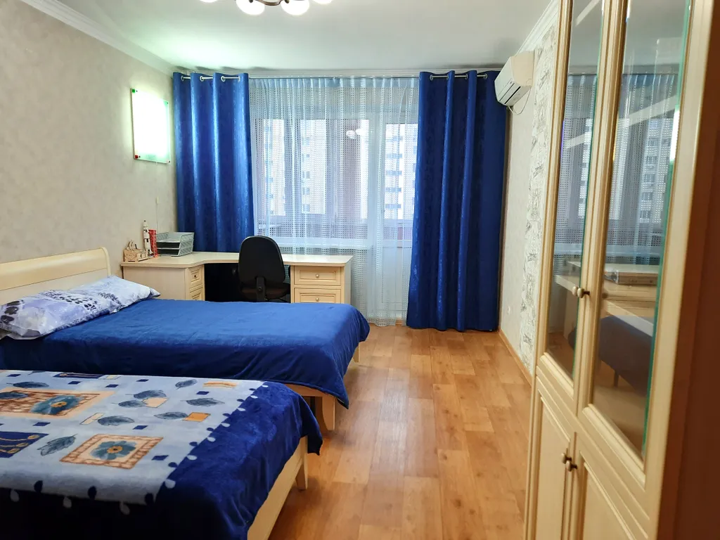 Семейная трёхкомнатная квартира на въезде в город