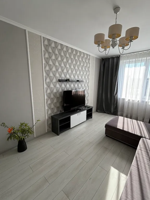 Двухкомнатная квартира у Нахимовского училища