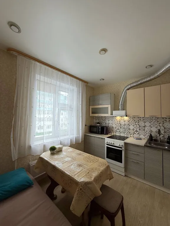 Отличная квартира на Мира 82А