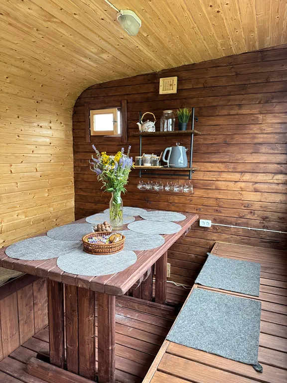 Большой дом с баней на участке