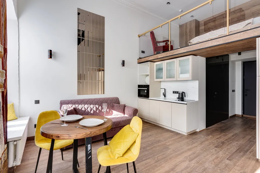 Квартира Квартира Двухуровневая студия в самом центре — Москва