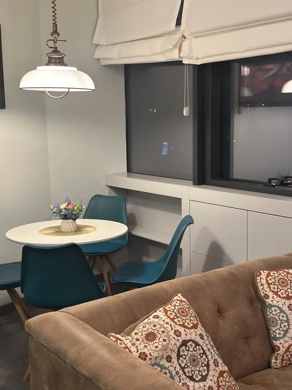 Новые дизайнерские апартаменты в Ваке Axis Towers