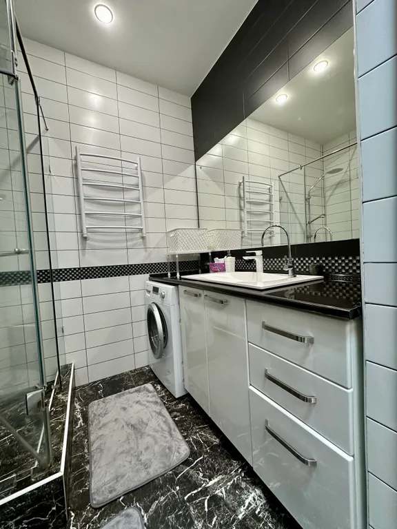 Двухуровневая квартира с видом на море и горы