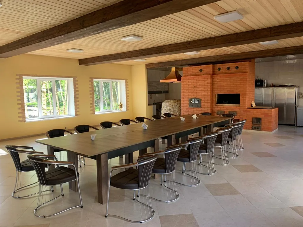 Коттедж Коттедж у леса с бассейном — Белоозёрский