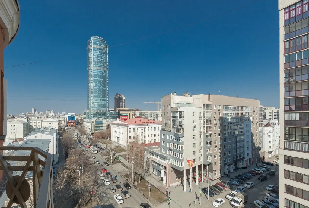 Апартамент в центре у БЦ Высоцкий, Антей