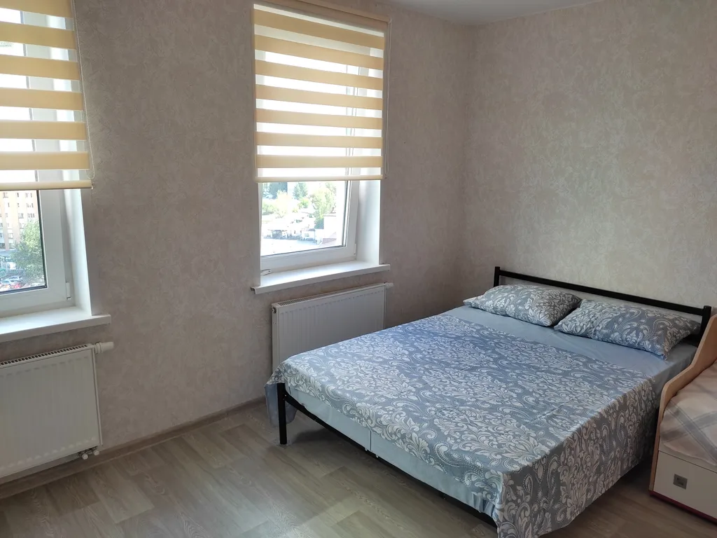 Квартира Просторная студия Да. Квартал Республики — Тюмень