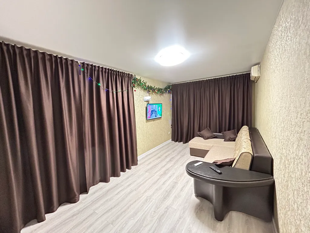 Квартира Апартаменты в центре — Элиста