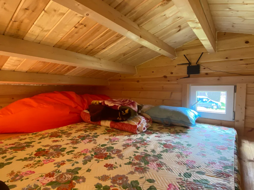 Коттедж на берегу озера