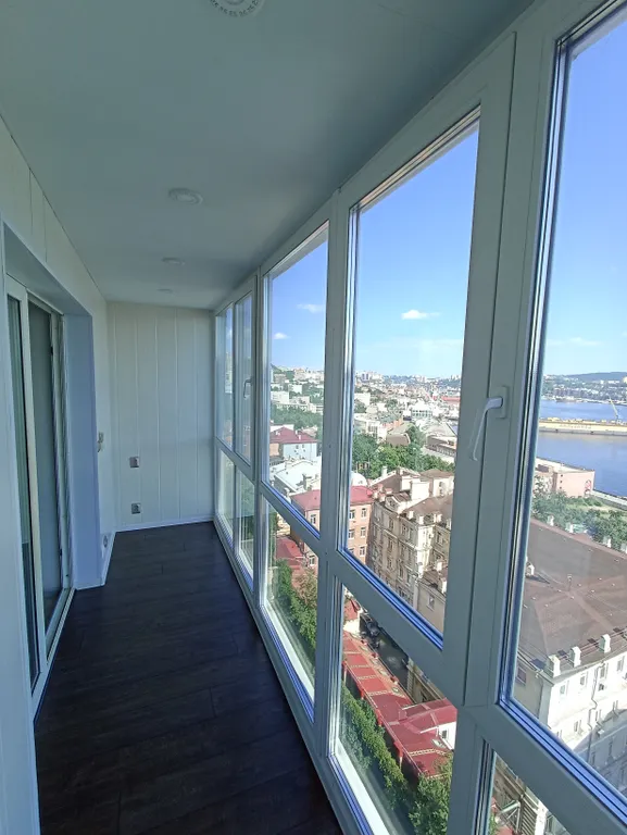 Квартира Уютнная квартира с шикарным видом на Золотой мост в центре — Владивосток