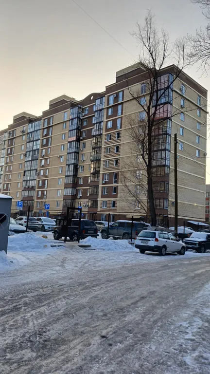 Квартира Квартира Шикарная новая студия в центре города — Омск