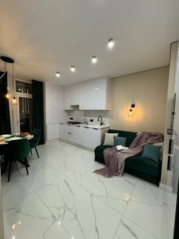 Уютная квартира с дизайнерским ремонтом на левобережье