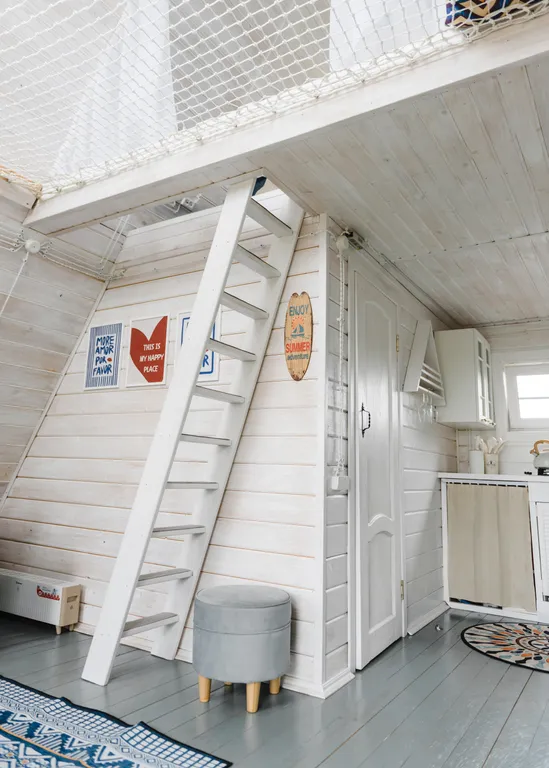 Дом в стиле A-фрейм