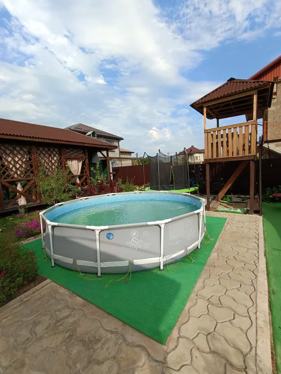 Коттедж Уютный дом у самого моря — аренда посуточно в Голубицкая