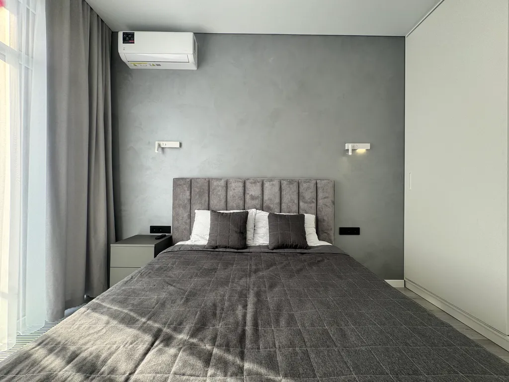 Дизайнерская евродвухкомнатная квартира в ЖК бизнес-класса Аллея Парк