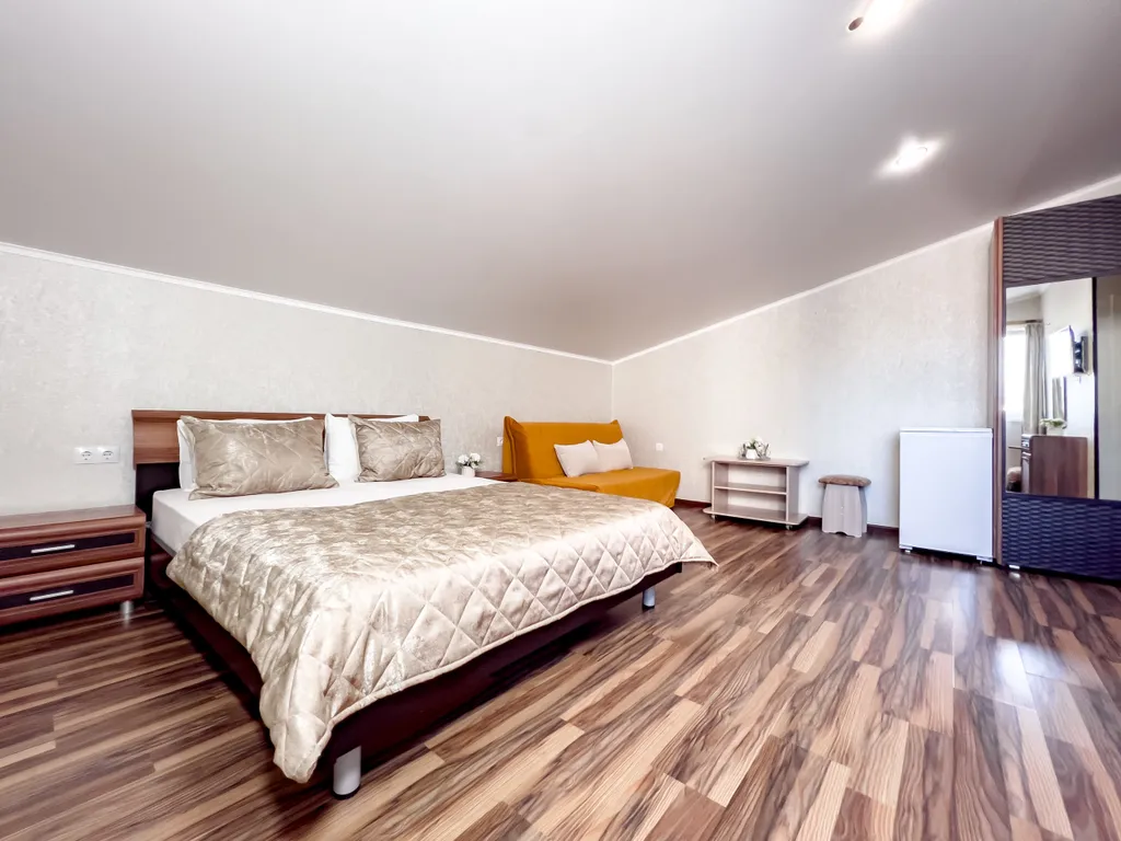 Квартира Квартира Двухкомнатный семейный номер — Сириус