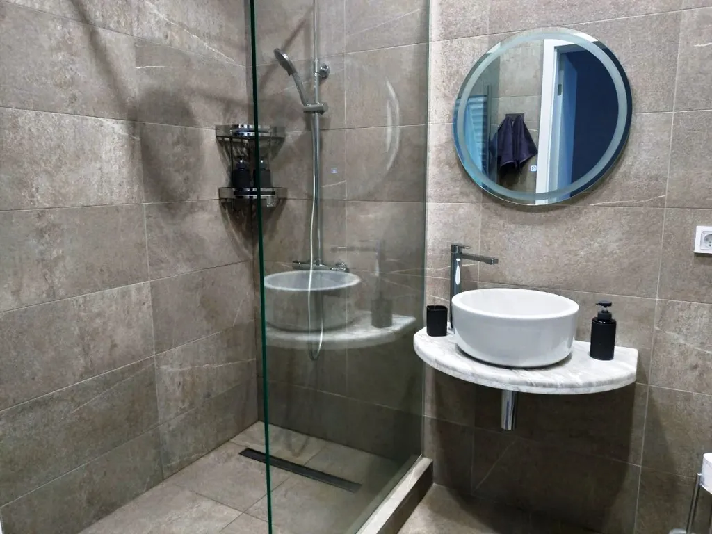 Семейные апартаменты у моря с большой террасой