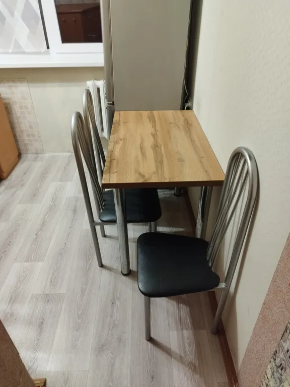 Квартира Большая 3-х комнатная квартира — Рефтинский