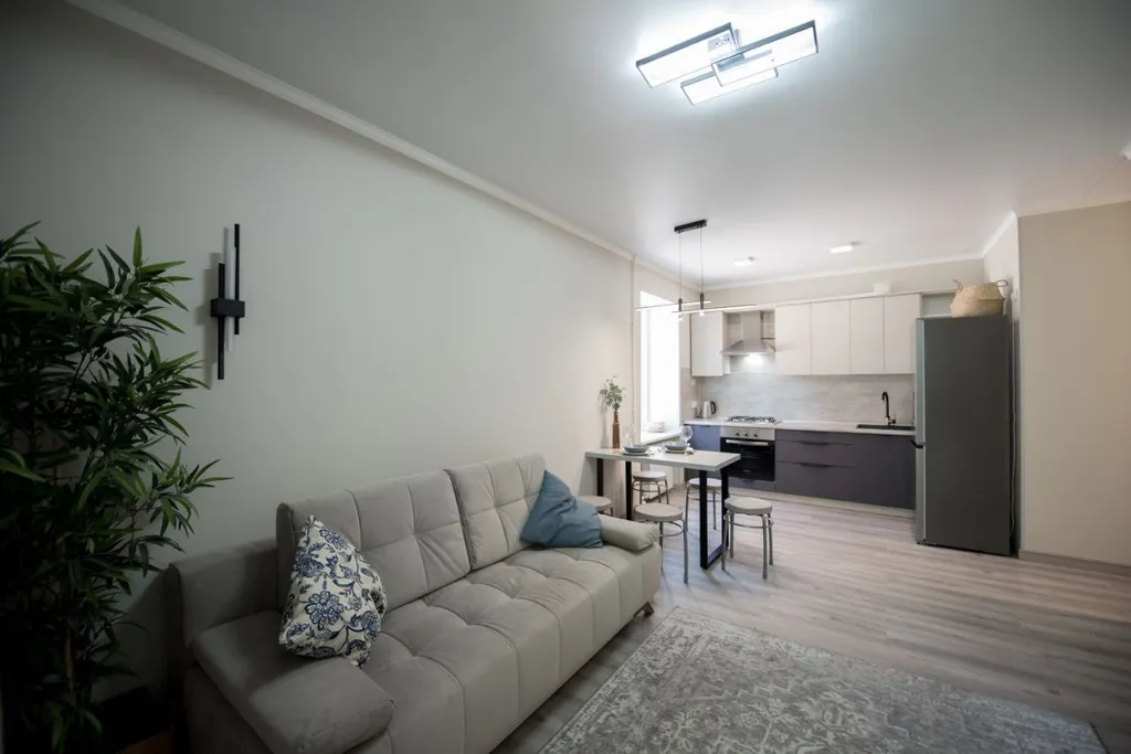 Квартира с новым ремонтом на центральной улице