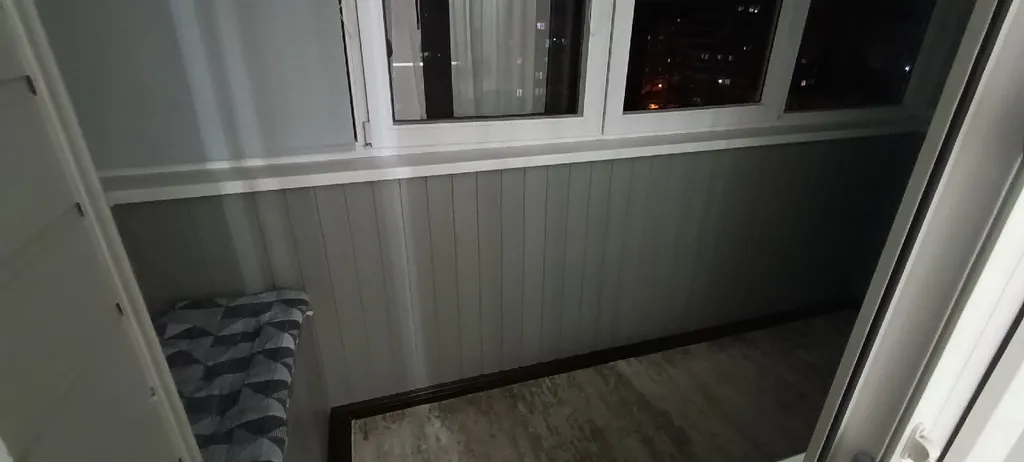 Однокомнатная уютнаю, просторная квартира