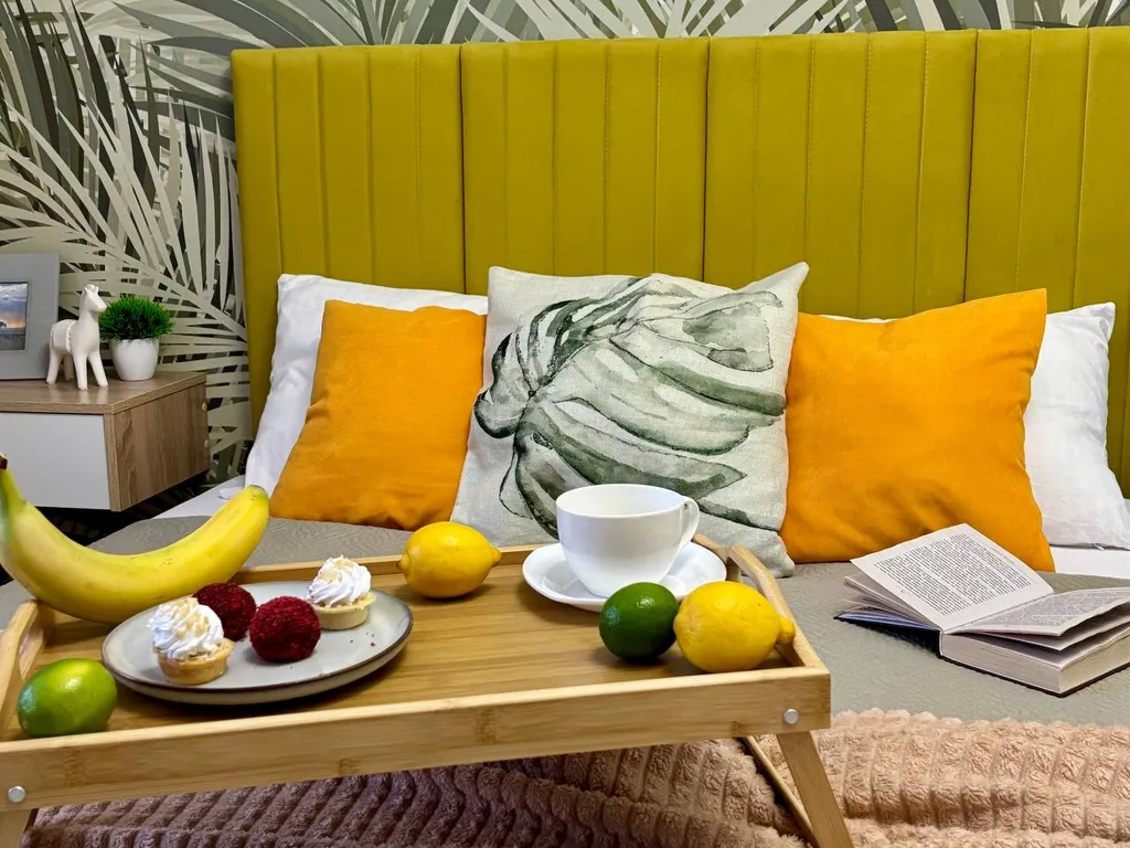 Студия с дизайнерским ремонтом