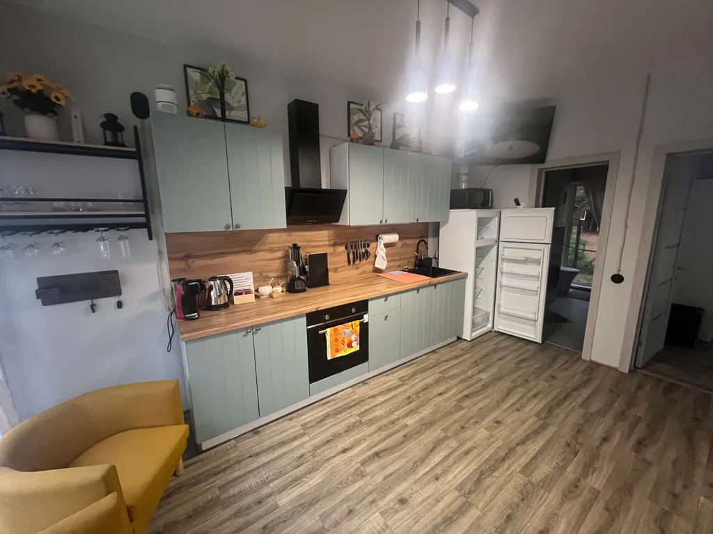 Дача в сосновом бору.
( до 9 гостей)