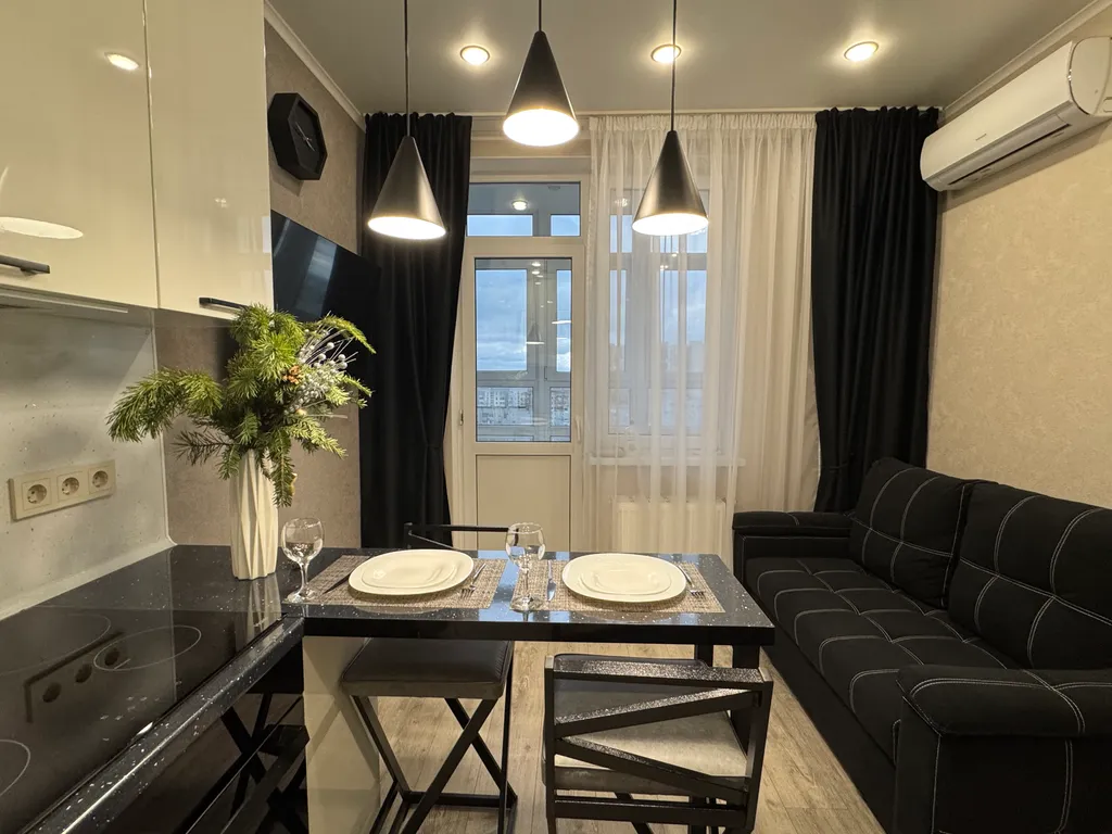 Квартира Светлая уютная квартира в деловом центре города с видом на море — Анапа