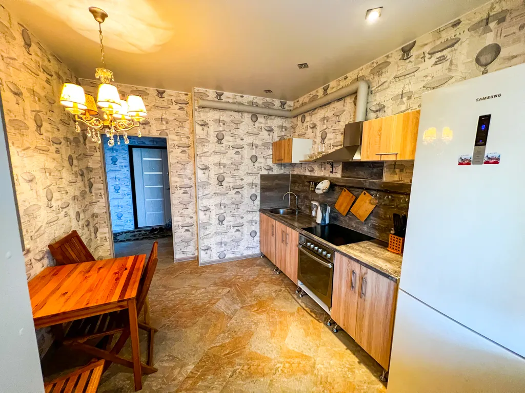 Квартира Отличная квартира — Свердловский