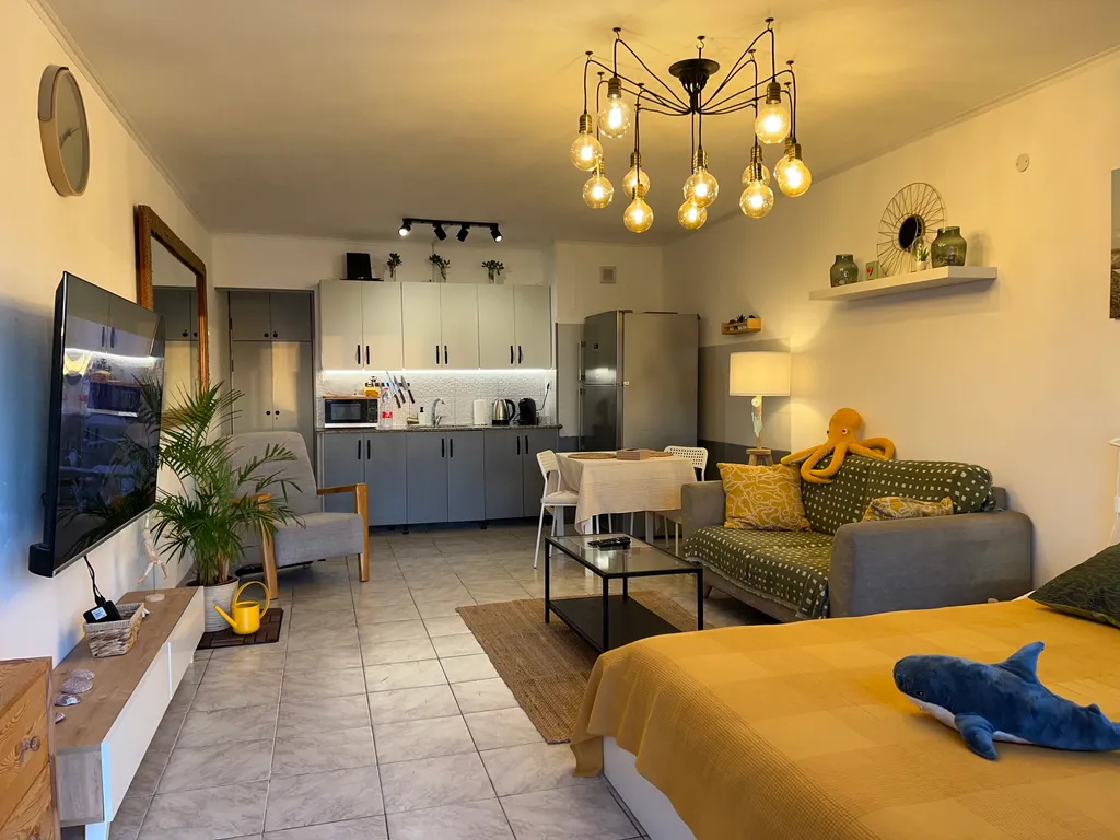 GW014 Студия с бассейном с видом на море (Gugel Waves Nahariya)