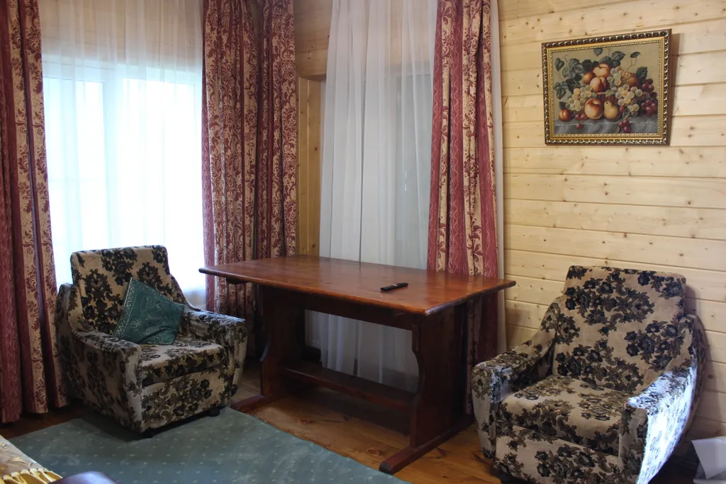 Дом с видом на озеро