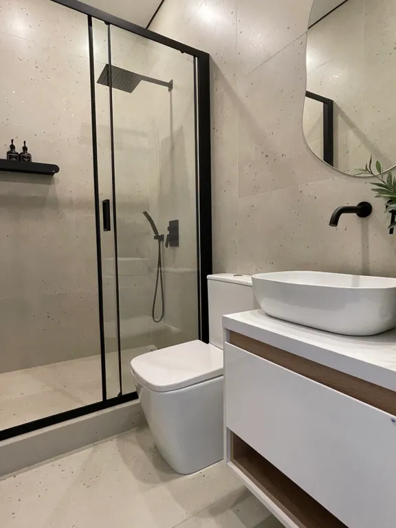 Коттедж Таунхаус с отдельным входом и парковкой — Севастополь