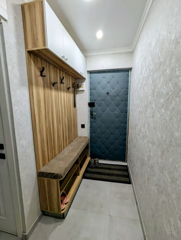 3-х комнатная квартира в центре у Каныбека