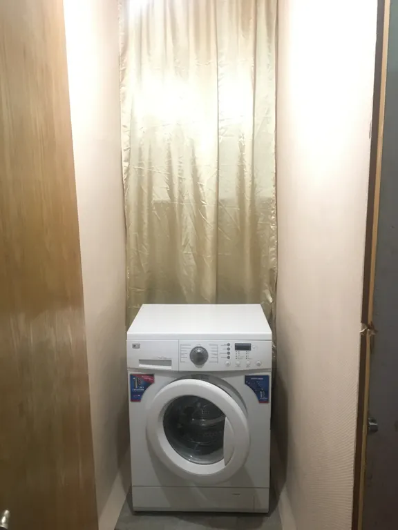 Гостинка в доме коммунального типа