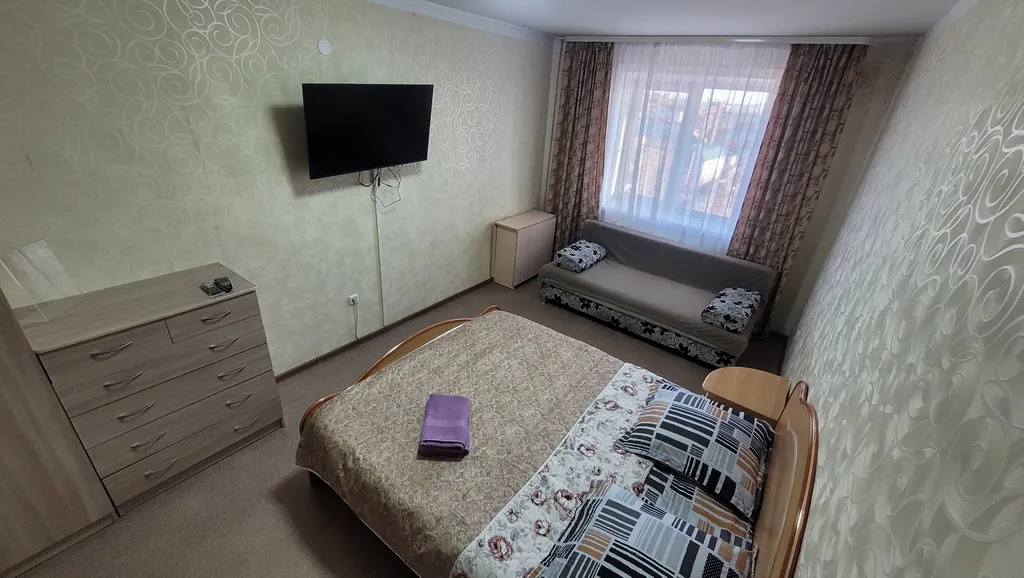 Евродвушка с видом на реку Ангару