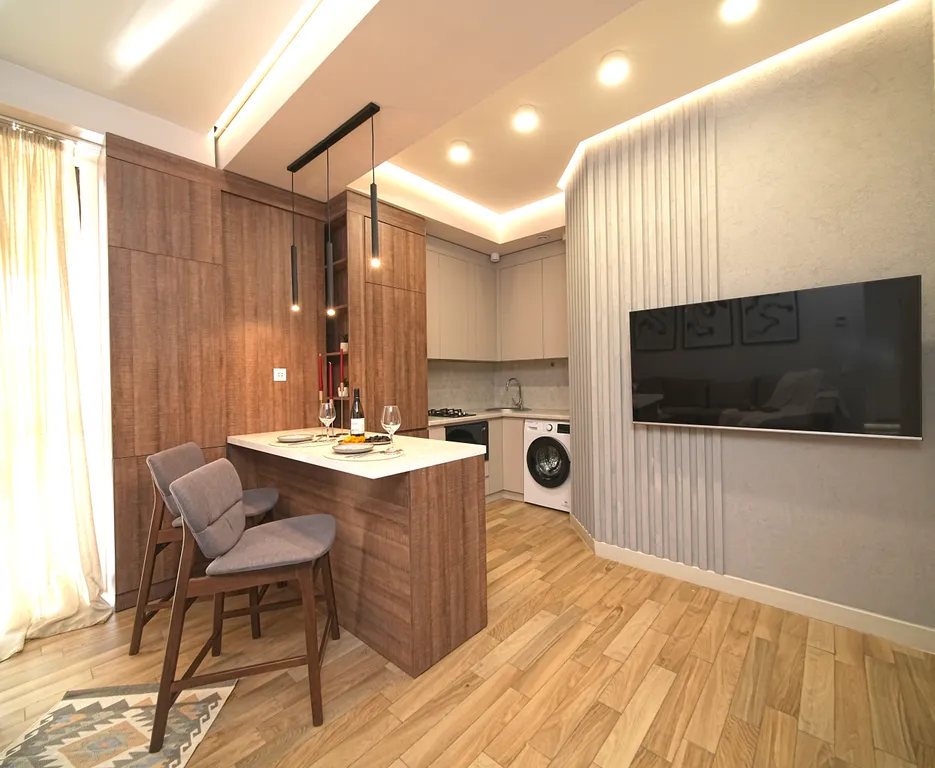 Уютная квартира c 1 спальней в центре города рядом с Сизнс парк