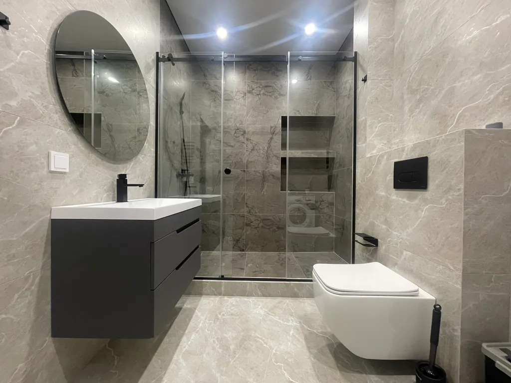 Двухкомнатная просторная квартира с панорамным видом на парк в центре