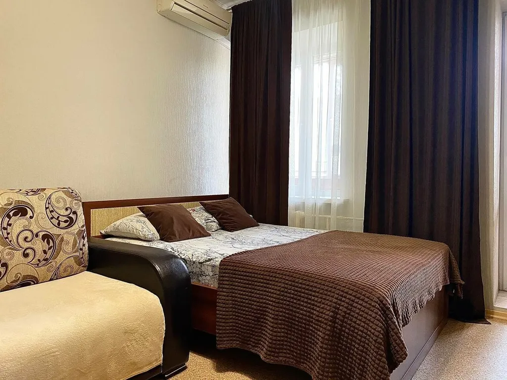 Квартира возле МНТК имени Федорова