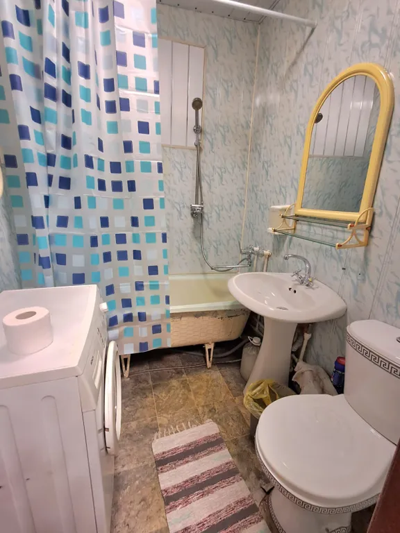 Двухкомнатная квартира в Кировском районе