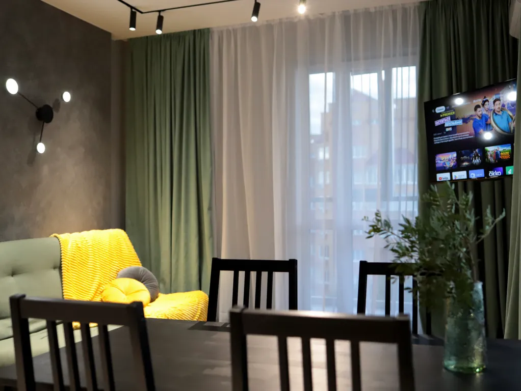 Уютная квартира в центре города с отдельной спальней