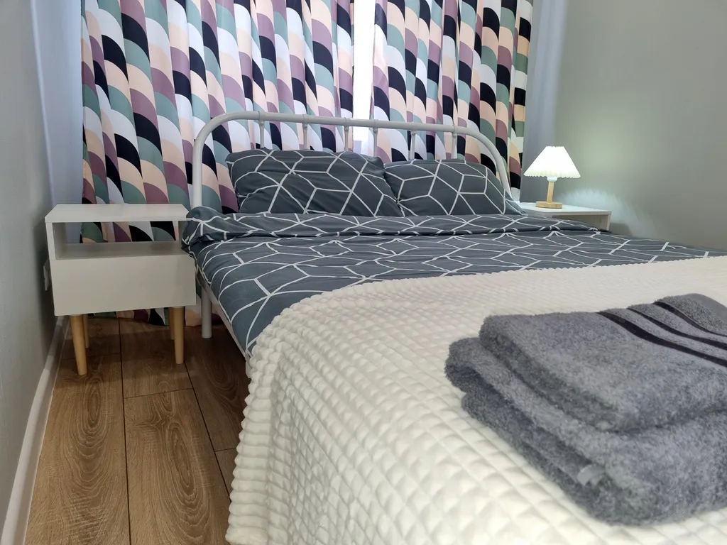 Уютная светлая квартира рядом с Дворцом спорта и Филармонией