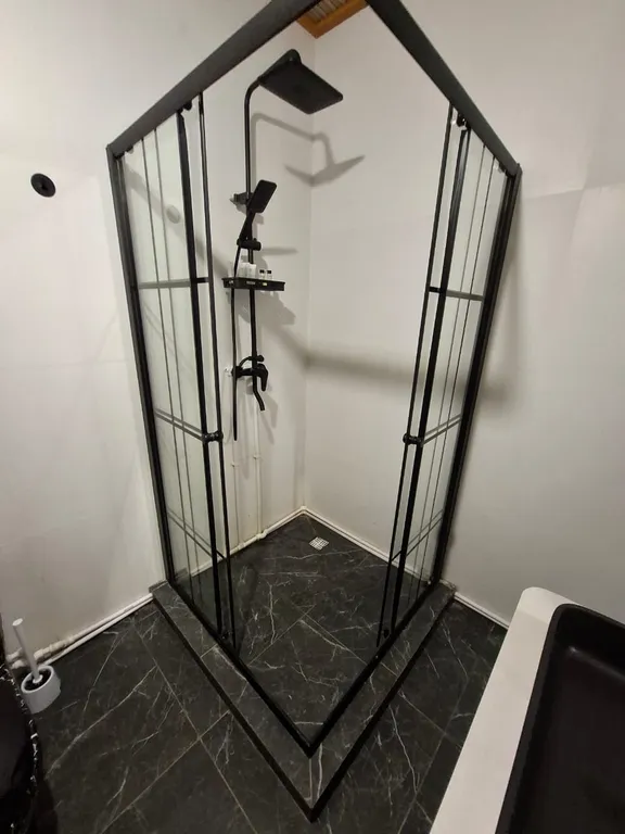 Коттедж Большой дом с баней на дровах — Санкт-Петербург