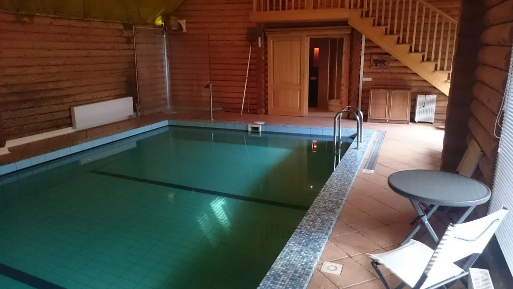 6-комнатный Дом