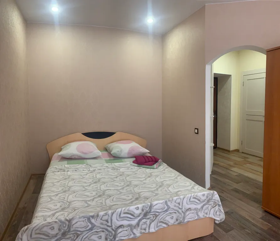 Квартира в центре, ЖД