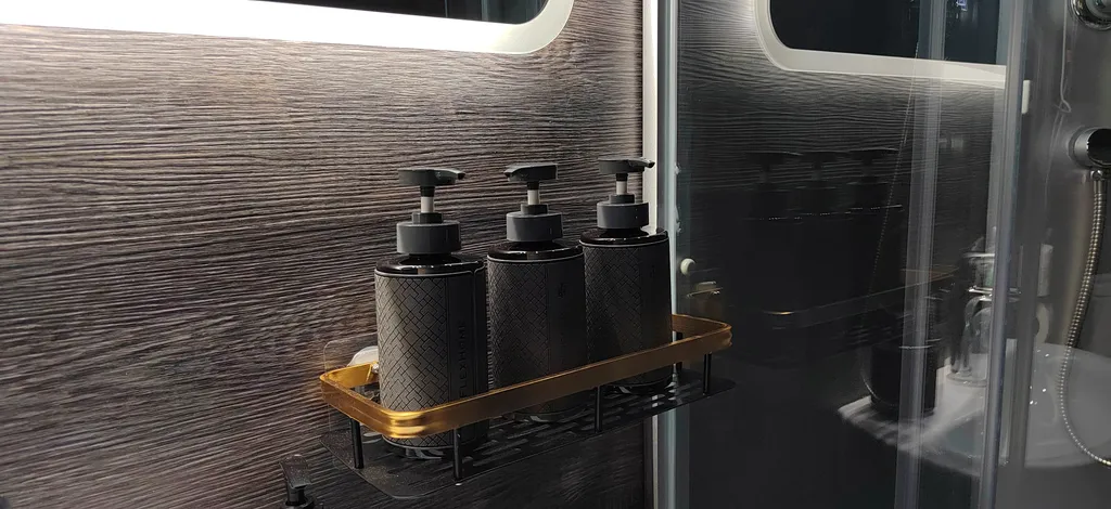 Премиум-отдых: панорамный купол и горячий бассейн-джакузи