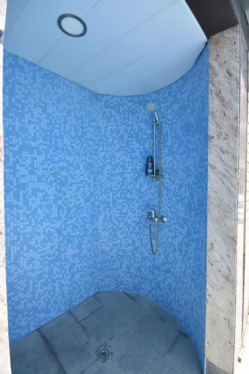 Шикарная вилла с 2-я бассейнами и джакузи