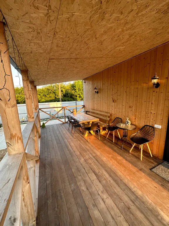 Глэмпинг у реки