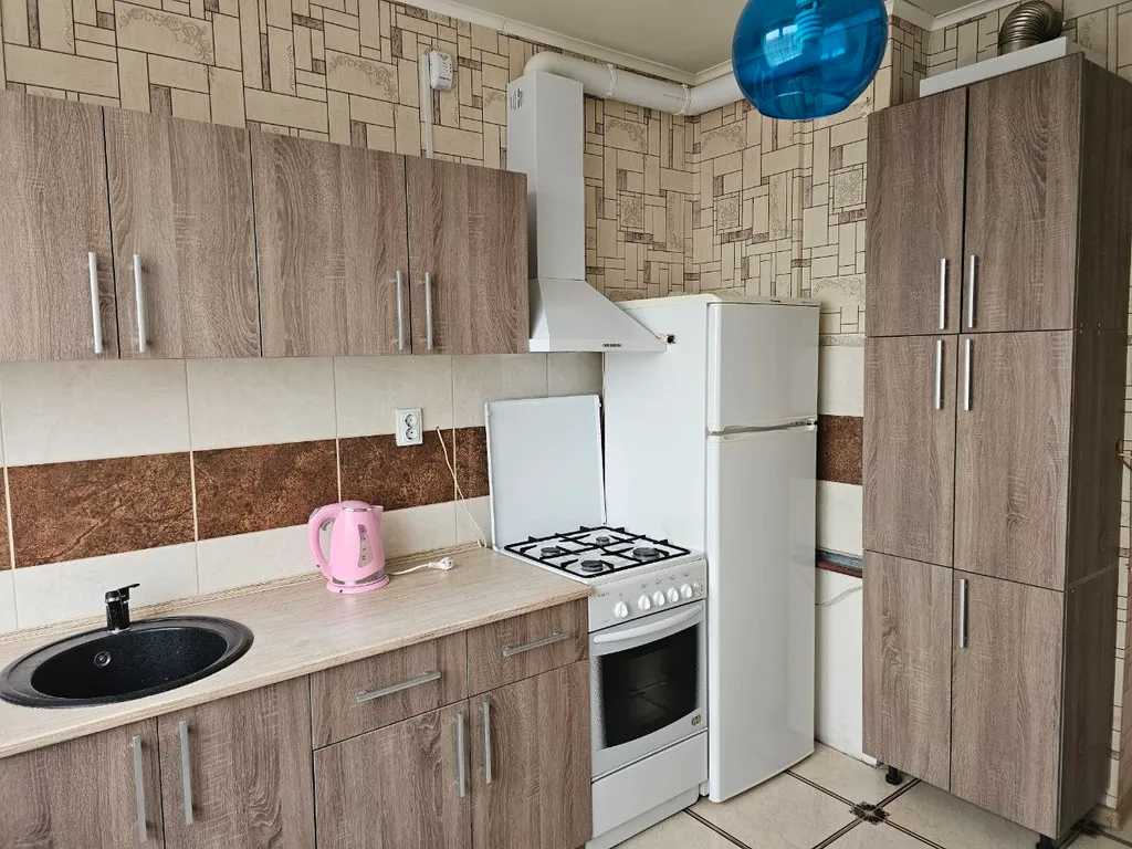 Уютная квартира недалеко от Летнего озера