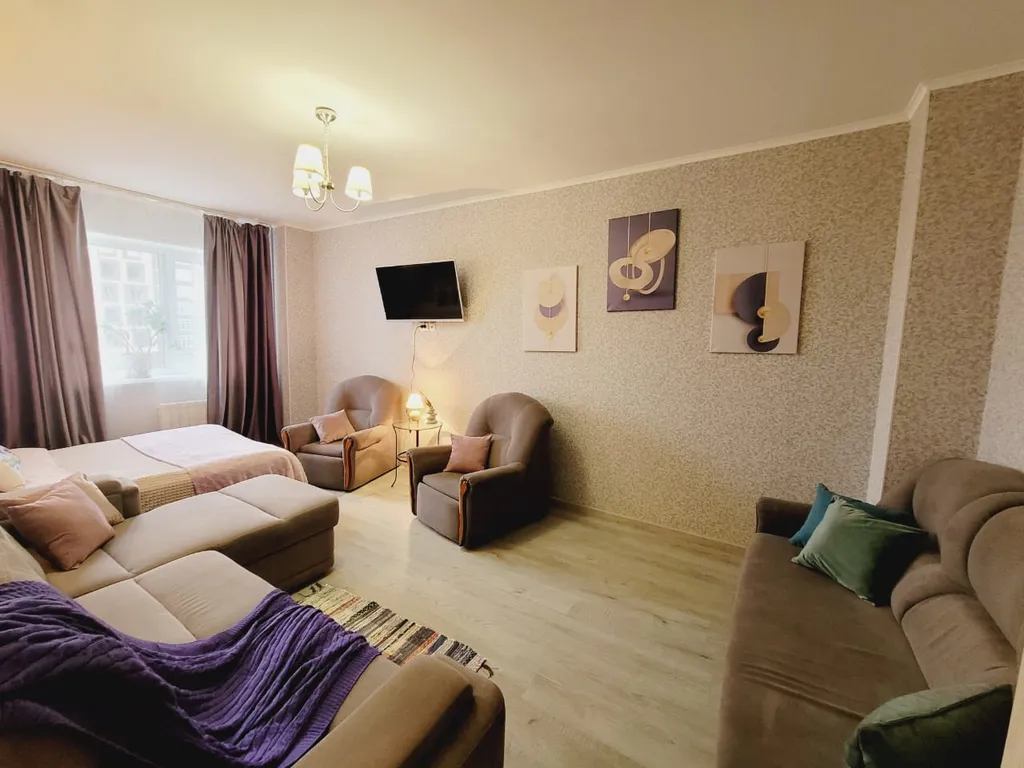 Уютная трёшка для большой компании рядом с центром