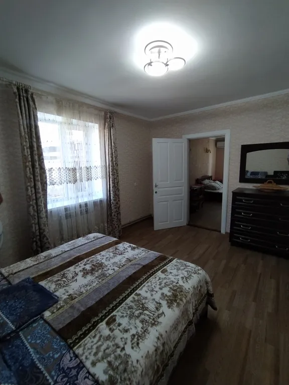 Трехкомнатный дом с парковкой