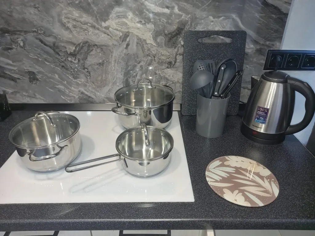 Квартира 2-комнатная квартира, набережная, центр — Омск