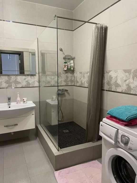 Апартаменты с видом на море в современном доме